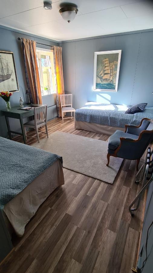 Skogsbrynet B&B, Bredsjoe Nya Herrgard Hällefors エクステリア 写真