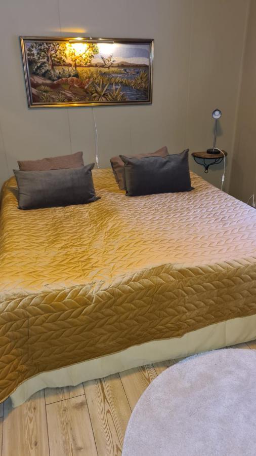 Skogsbrynet B&B, Bredsjoe Nya Herrgard Hällefors エクステリア 写真