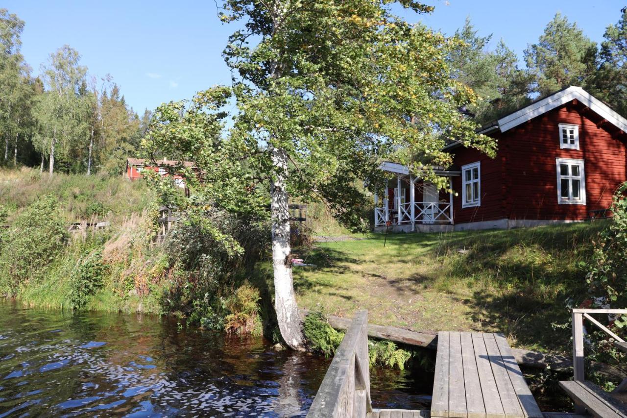 Skogsbrynet B&B, Bredsjoe Nya Herrgard Hällefors エクステリア 写真